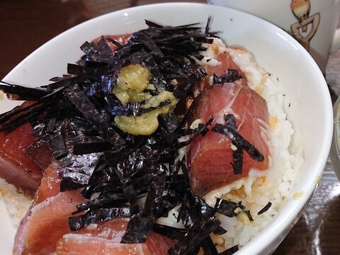 山かけ鮪丼